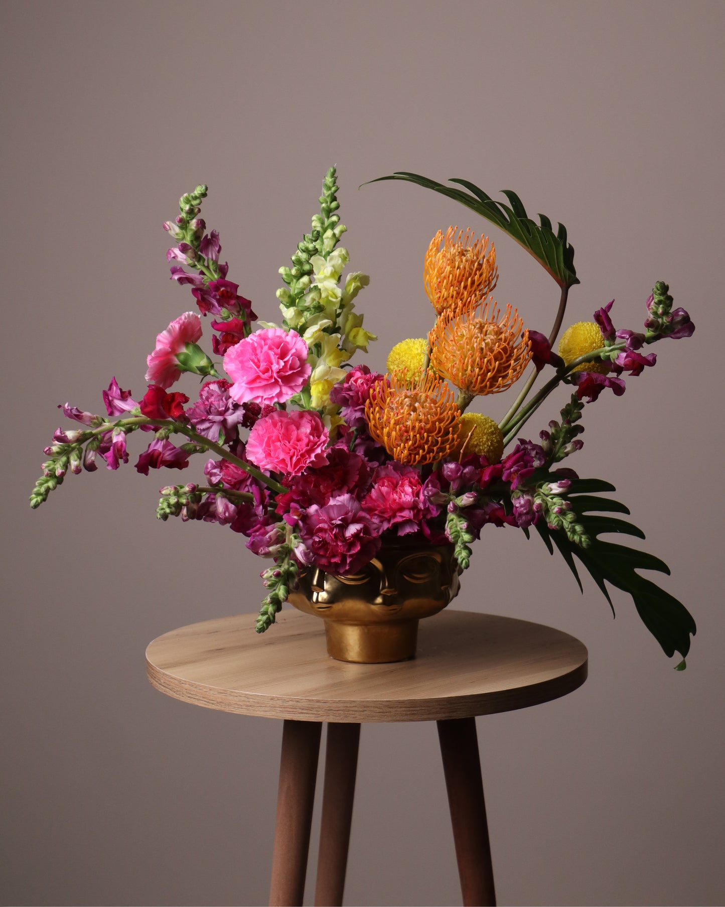 Flower arrangement "Tropical rain"